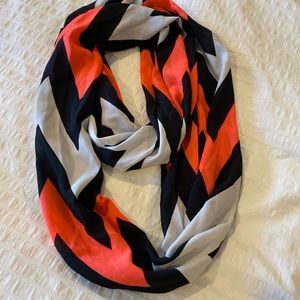 Infinity scarf